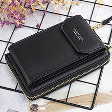 Trendy Clutch Forever