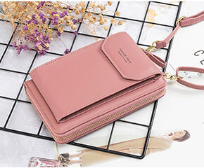 Trendy Clutch Forever