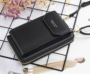 Trendy Clutch Forever